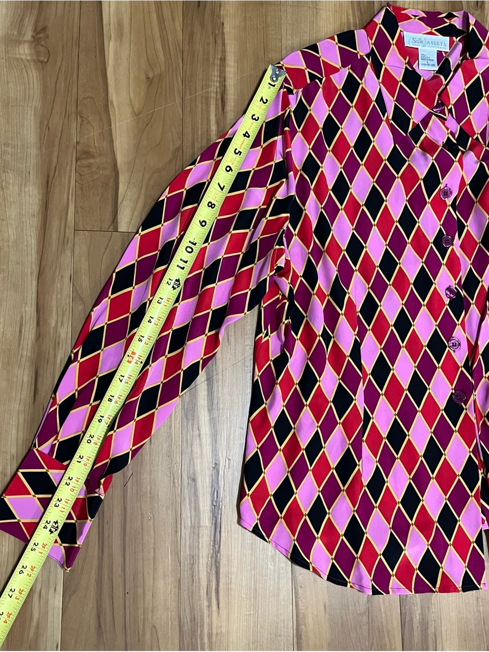 VTG Diane von Furstenberg Silk Assets Harlequin Diamond Blouse L - Picture 9 of 9